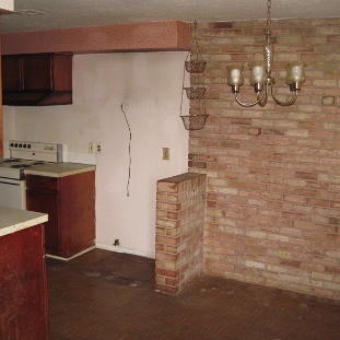 Kitchen-Breakfast nook